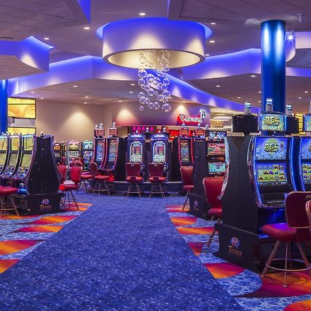 12 Tribes Resort Casino Omak Exterior photo