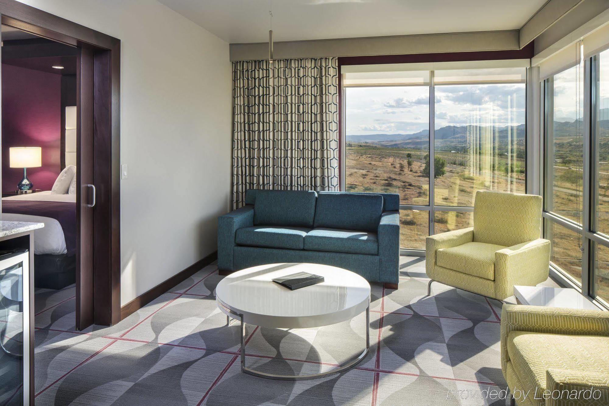 12 Tribes Resort Casino Omak Exterior photo